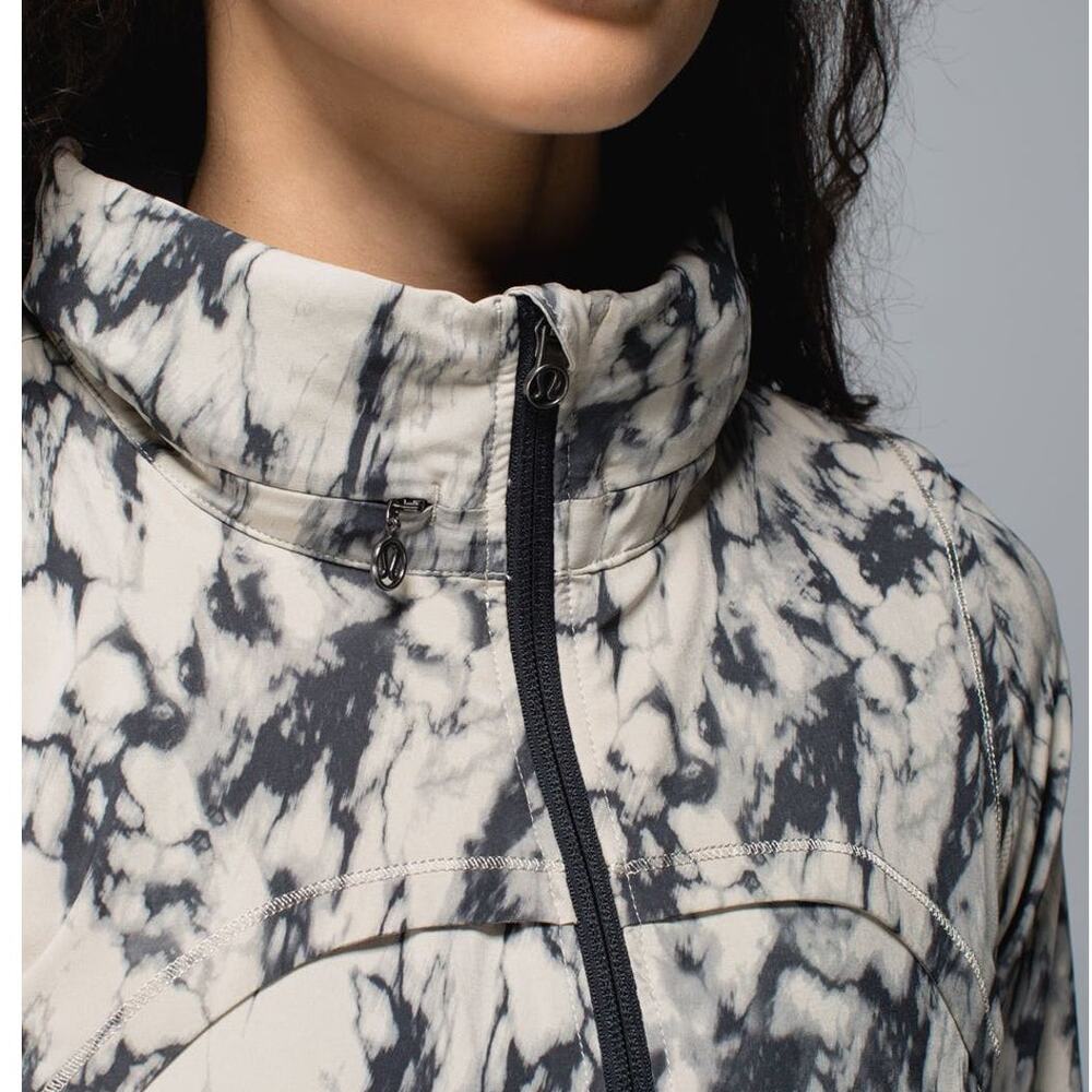 Lululemon Bring Back The Track Jacket - Picture 9 of 16